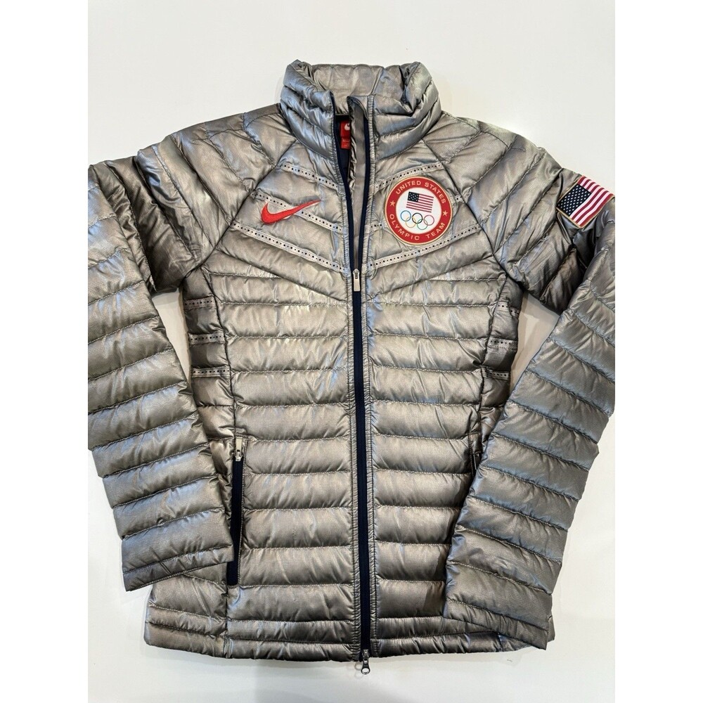 Nike XS Jacket Womens Full ZIP Silver Olympic Team 614216-070 Aeroloft Silver